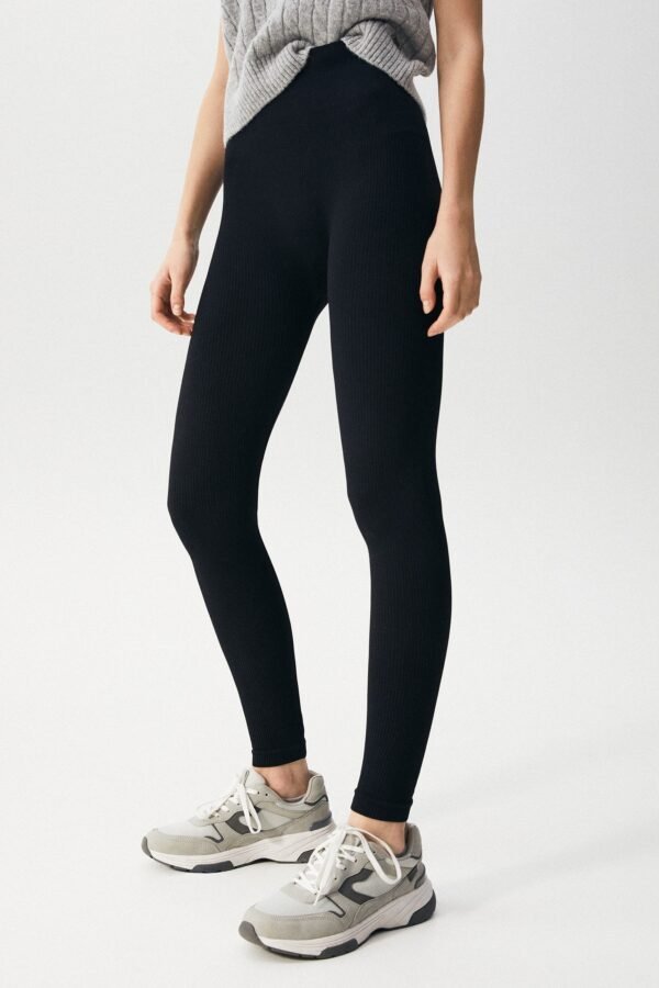 Basic Relax Fit Leggings - Hình ảnh 4